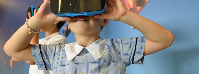 VR headset